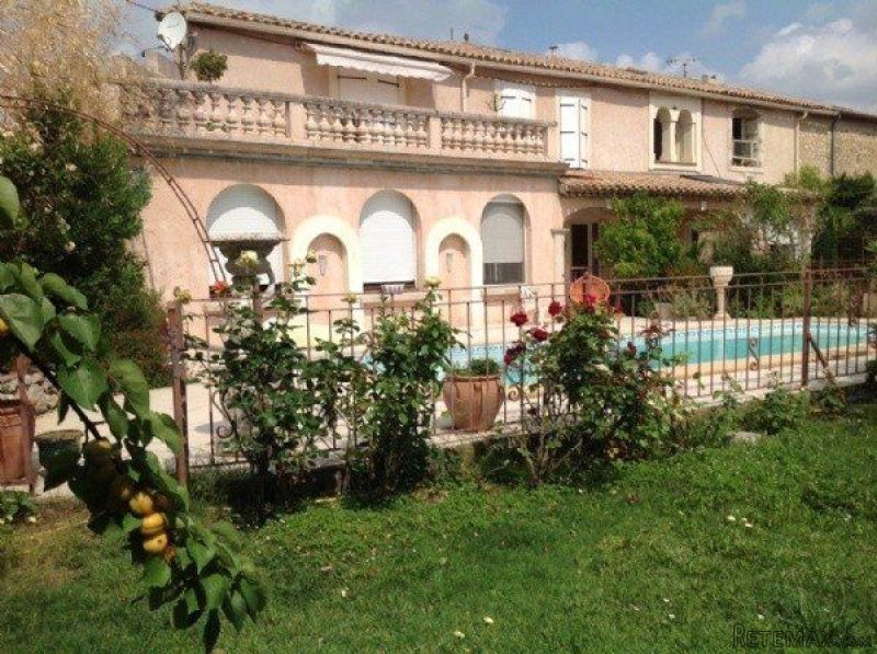 Spacious And Comfortable Renovated..
