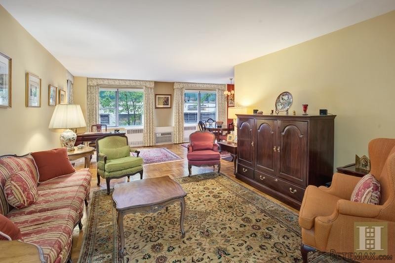 1 bedroom Apartment For Sale: 420 EAST.. - 2
