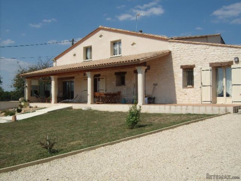 Fabulous Vineyard Of 33 Hectares