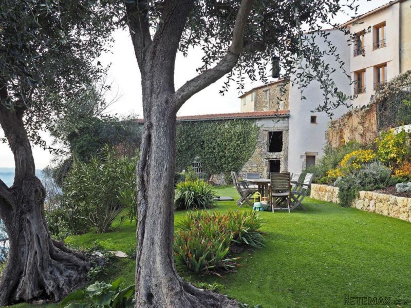 Callian Stunning 3 Bedroom Apartment