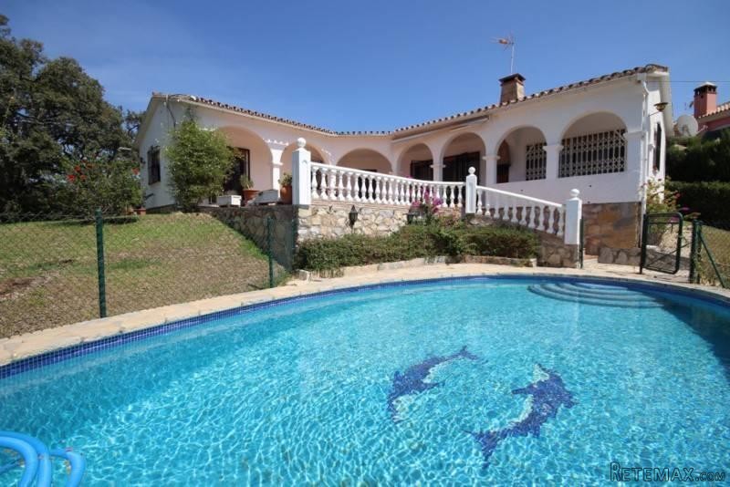 3 bedroom detached villa for sale - 2