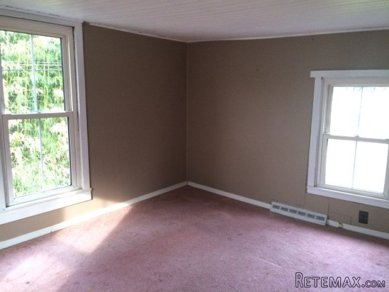 140 5th Ave Pitman, NJ, 08071.. - 2