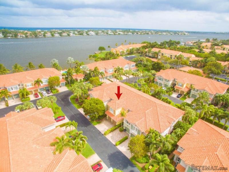 143 Las Brisas Cir, Hypoluxo, FL -.. - 2