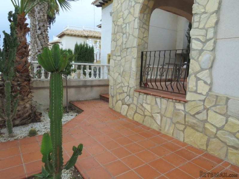 4 Bedrooms - Villa - Alicante - For Sale - 2