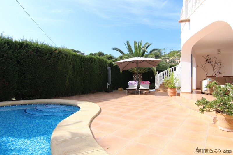 Beautiful 3 bedroom villa in El Portet - 2