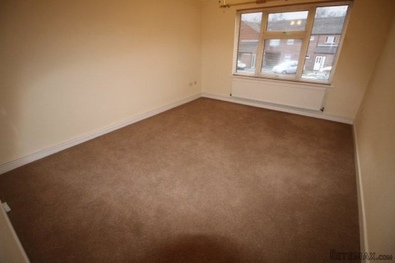 2 bedroom, Flat house for sale - 2