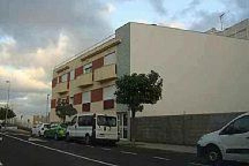 Apartment For Sale in Santa Cruz De..