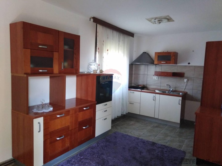 Kastav - samostojeća kuća s tri stambene jedinice - 3