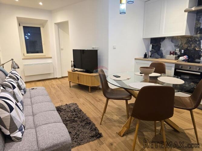 Rovinj,novo prizemlje,stari grad,centar 45m2,par koraka do g - 3