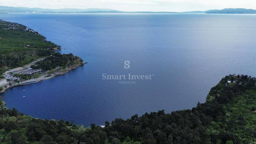 OPATIJA, zemljište od 6.629 m2 za poslovnu izgradnju, s..