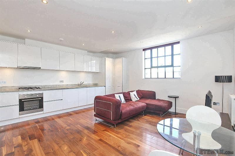 Property - London - For Sale