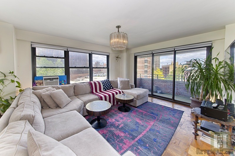 2 bedroom Apartment For Sale: 417 GRAND..