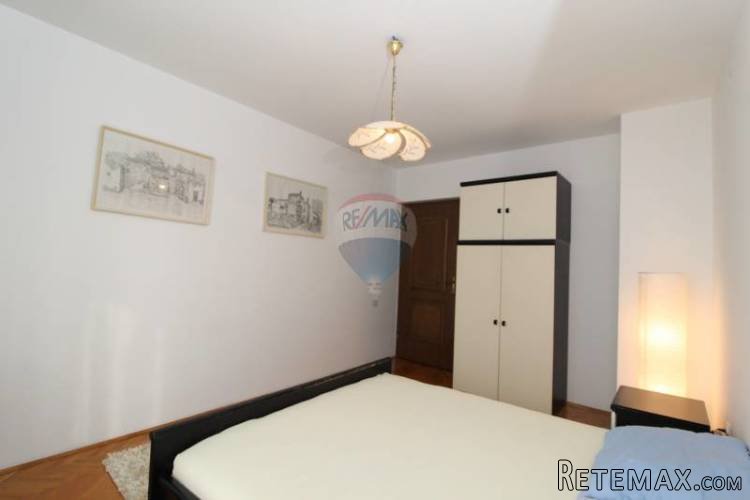 POREČ - Kuća sa okućnicom, parkingom i garažom 320 m2 - 5