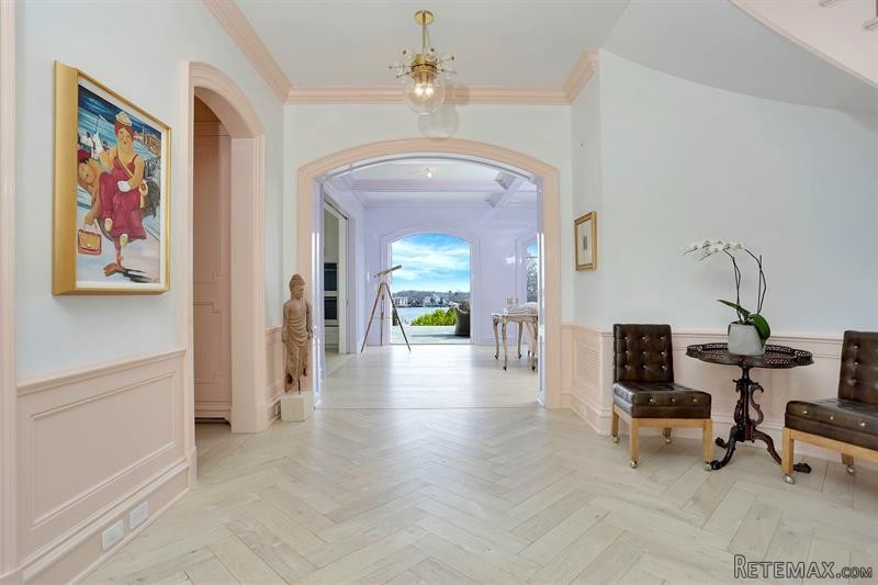 6 bedroom House For Sale: 325 Shore.. - 2