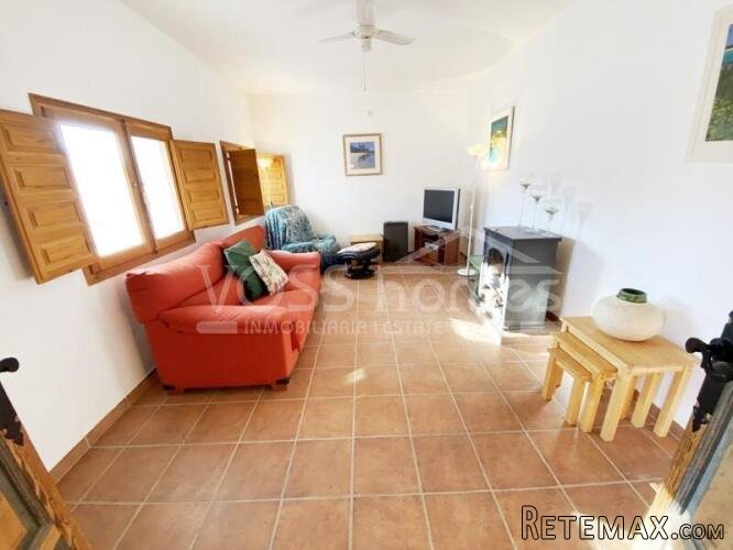 NEW & EXCLUSIVE TO VOSS HOMES - A huge 300m2, full of.. - 11