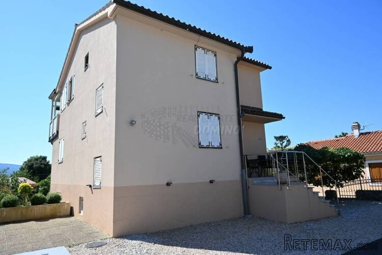 Kuća s 3 apartmana!! Otok Krk! - 2