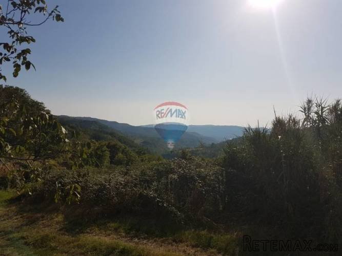 Kuća za adaptaciju s okućnicom od 1123m2 - 2