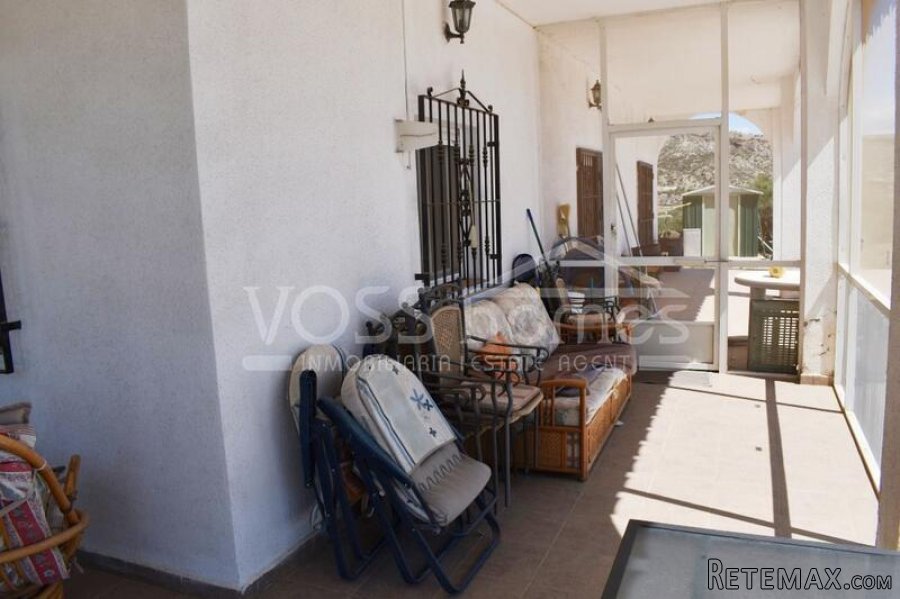 NEW & EXCLUSIVE TO VOSS HOMES - Large Country Villa with.. - 13