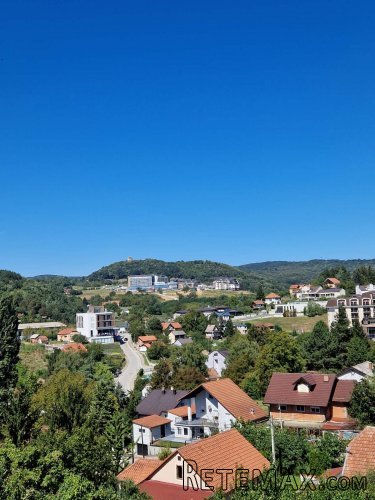 Viseapartmanska kuca u centru Banje Vrdnik - 13
