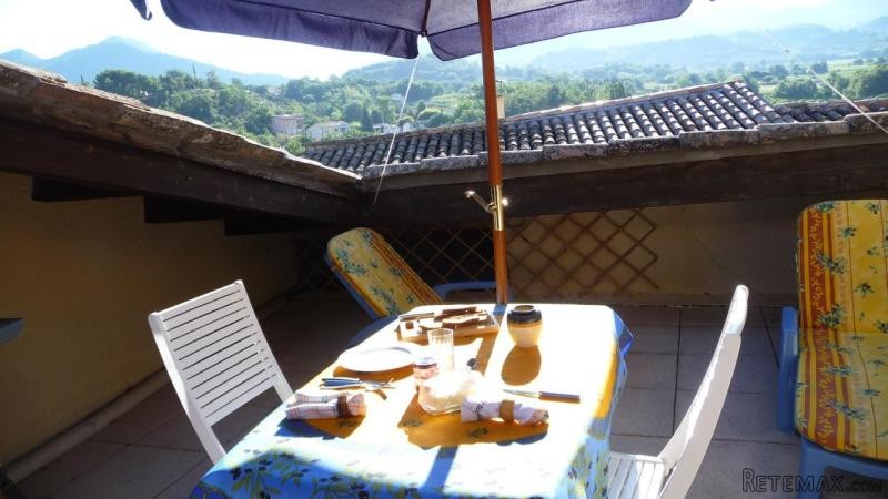 3 Story Village House With Roof Terrace..