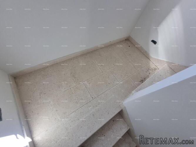 Prodaje se kuća s bazenom i pogledom na more – mirno selo Ra.. - 5