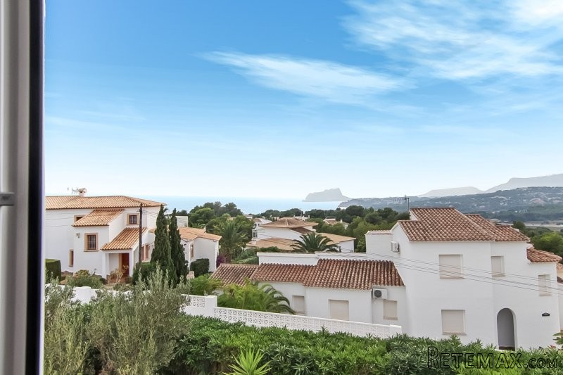 Superb villa close to the town centre.. - 2