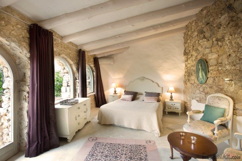 Authentic Spanish Hacienda