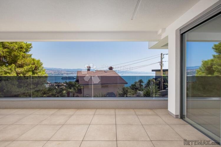 OPATIJA, LUKSUZNI STAN, 2S+DB, BALKON, LIFT, BAZEN - 2