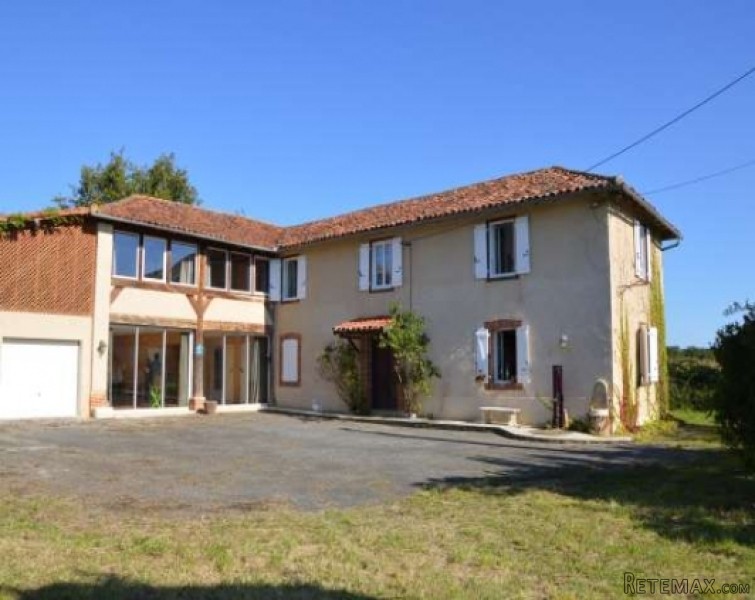 Superbly restored country house with.. - 2