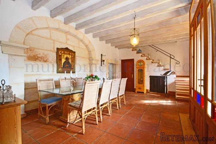 Fabulous country property just outside the pretty village.. - 3