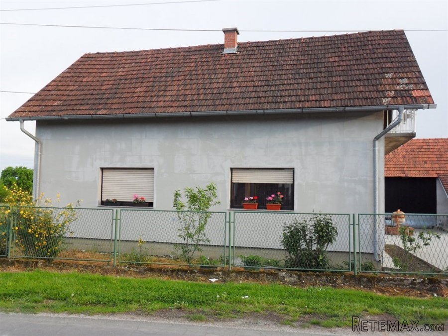 KUĆA I PLANTAŽA - 3