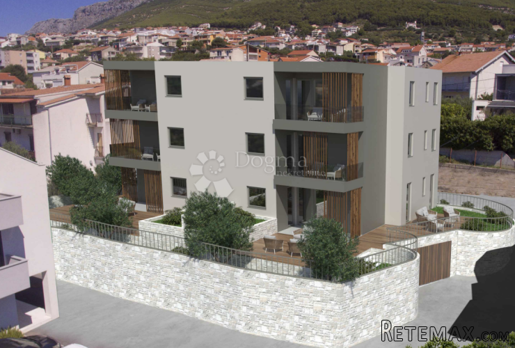 Trosobni stan (Solin) 2. kat