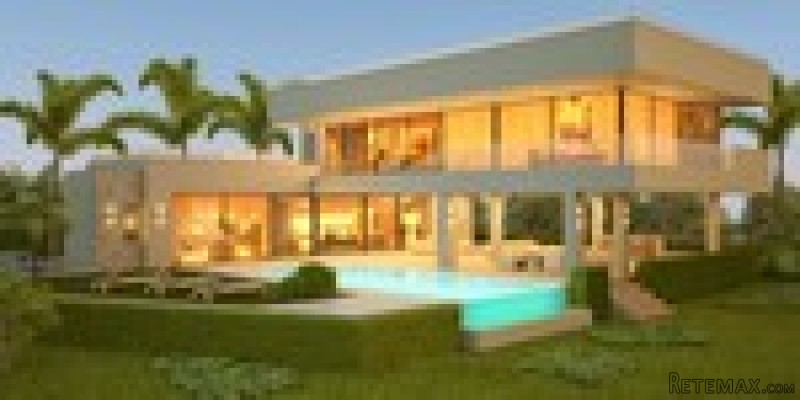 5 Bedrooms - Villa - Malaga - For Sale