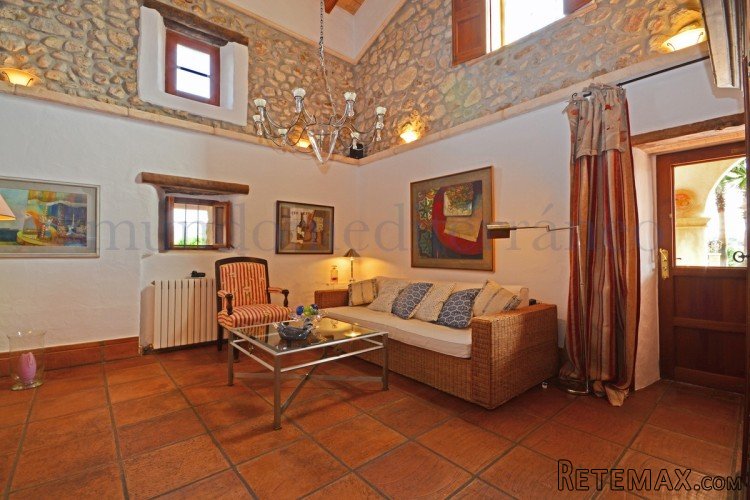 Fabulous country property just outside the pretty village.. - 5