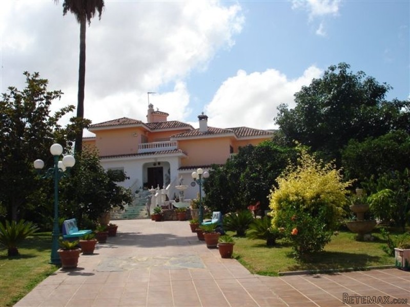 5 Bedrooms - Villa - Malaga - For Sale - 2