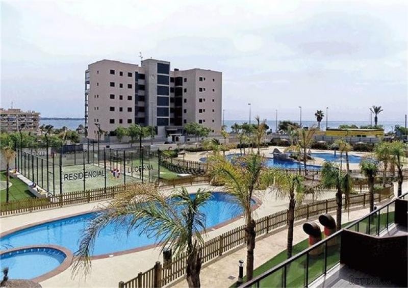 3 bedroom apartment for sale - 2