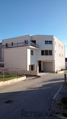 Kuća Kaštela (Kaštel Lukšić),pogled na more - 3