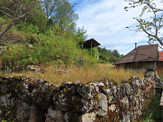UČKA - ruševina u parku prirode - 3