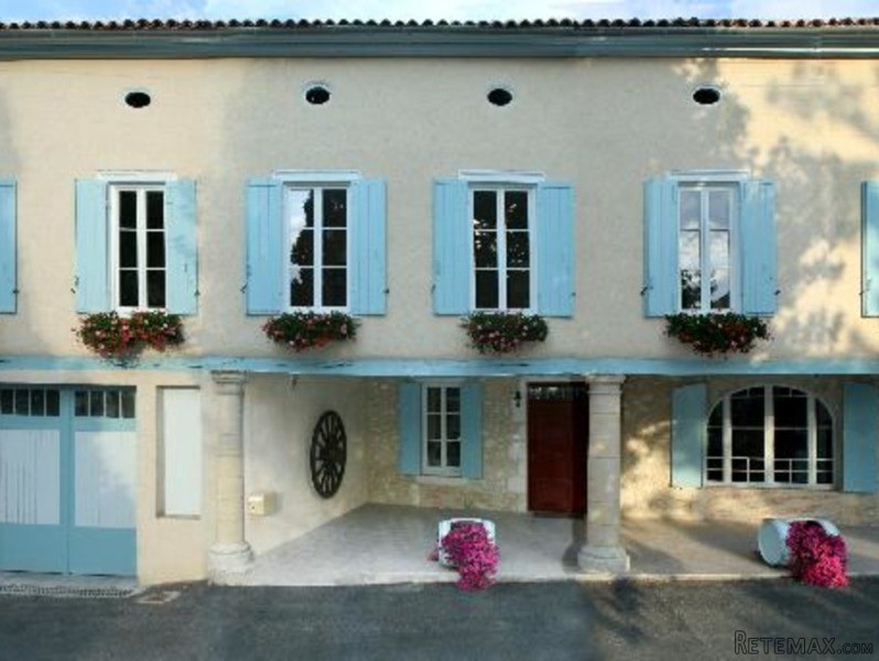 Large Well Renovated Stone House With..