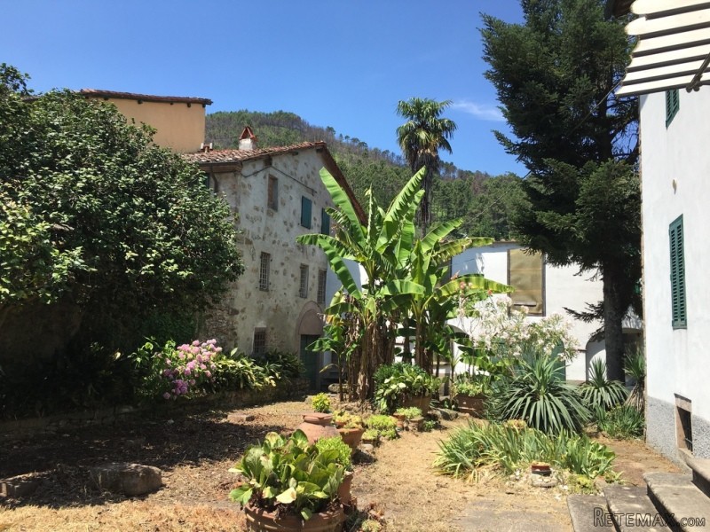 Enchanting Country Property Lucca Hills - 2