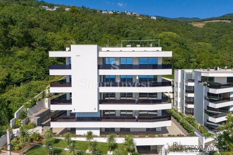 OPATIJA, stan 2S+DB u novogradnji s bazenom (S2-P)