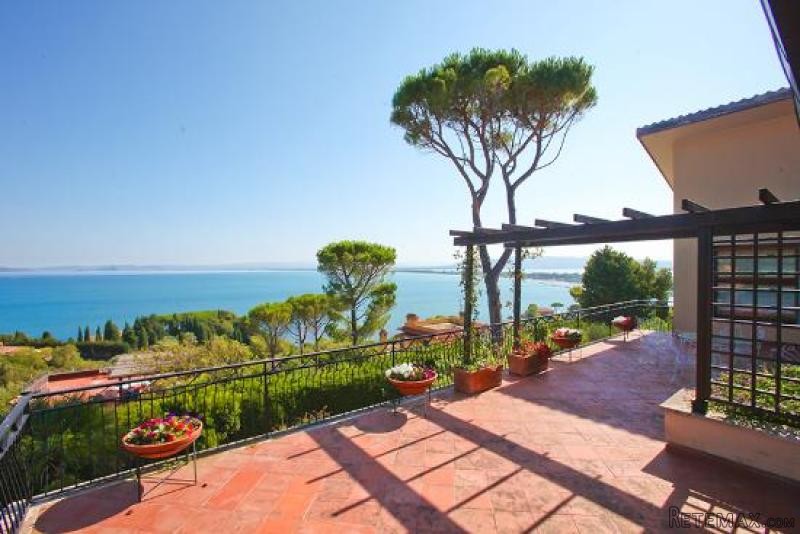 Property - Tuscany - For Sale