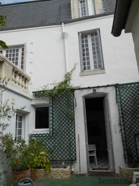 Townhouse For Sale St Jean D Angely - 2