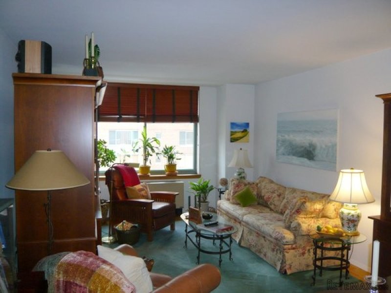 1 Bedroom - Condo - New York State -..