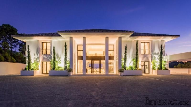 7 bedroom detached villa for sale - 2