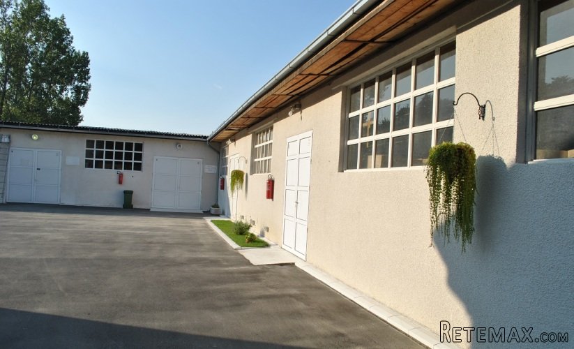 Izdajem magacin u Rakovici od 140m2