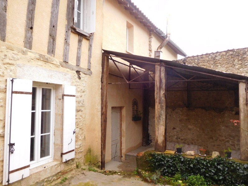 Pretty Village House With Private.. - 2