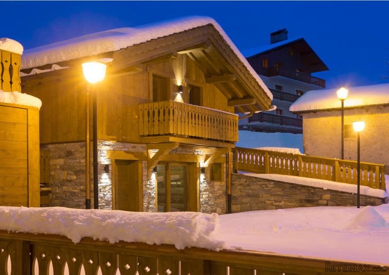 Brand new 2 bedroom luxury chalet just..