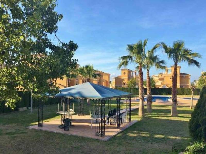 3 Bedroom 2 Bathroom Villa In Ciudad.. - 2