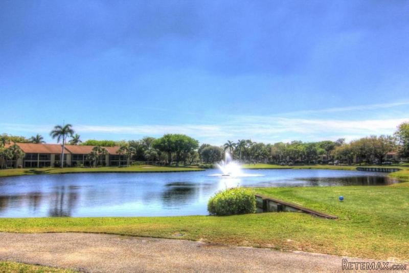 5188 Oak Hill Lane #1116, Delray Beach..